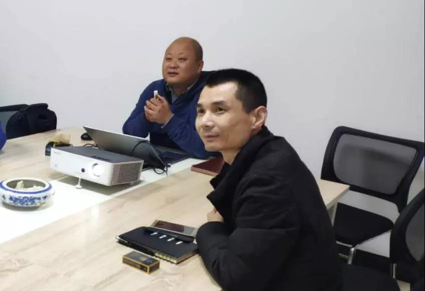 百舸爭流立潮頭：湖南金飯碗米業(yè)和哈爾濱祖谷米業(yè)簽約成為大米數(shù)字化轉(zhuǎn)型樣板 